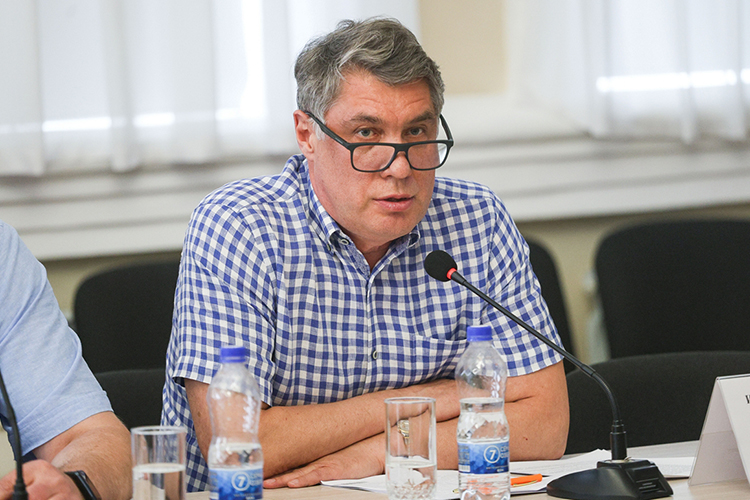 tit-4593-1.jpg tit-4593-1.jpg